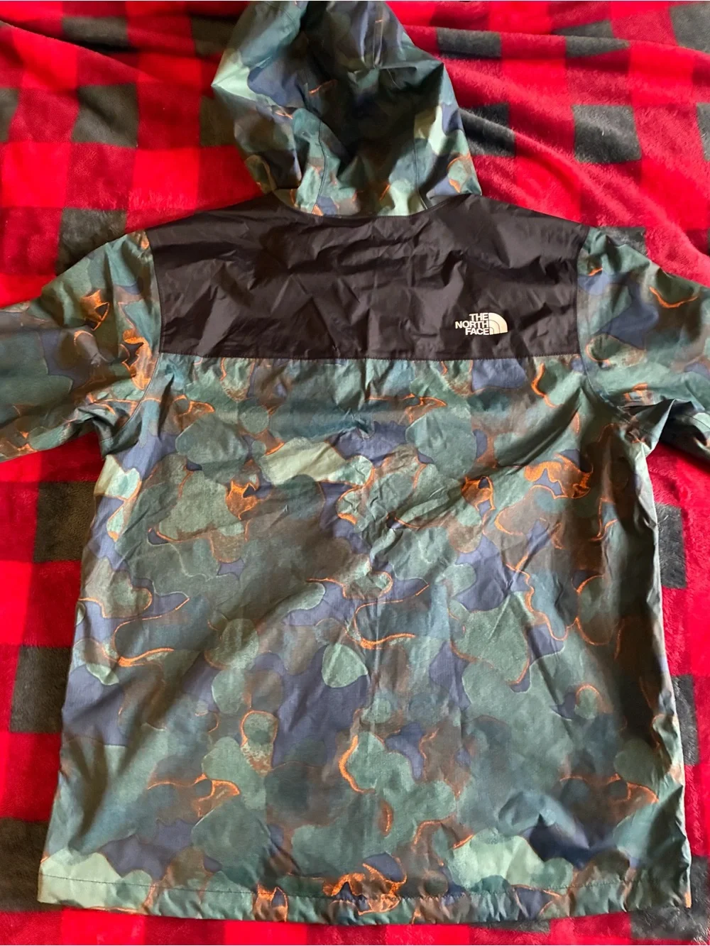 The North Face Men’s Green Camouflage Raincoat with Black Yoke